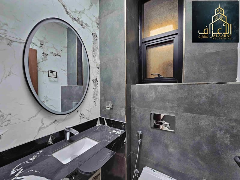 12 ٢٠٢٥٠٤٠٦_١٨٣٤٠٩. jpg