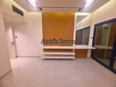 Fully Upgraded | Big Terrace | Vacant |