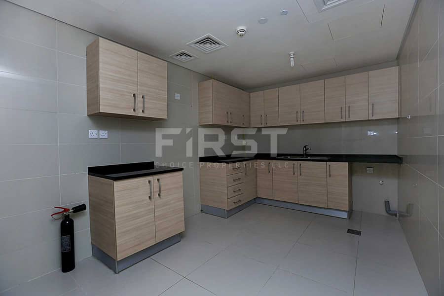 4 Internal Photo of 1 Bedroom Apartment in Ocean Terrace Marina Square Al Reem Island Abu Dhabi UAE (12). jpg
