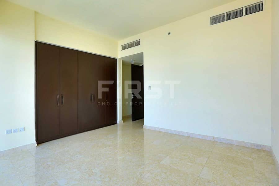9 Internal Photo of 1 Bedroom Apartment in Ocean Terrace Marina Square Al Reem Island Abu Dhabi UAE (28). jpg