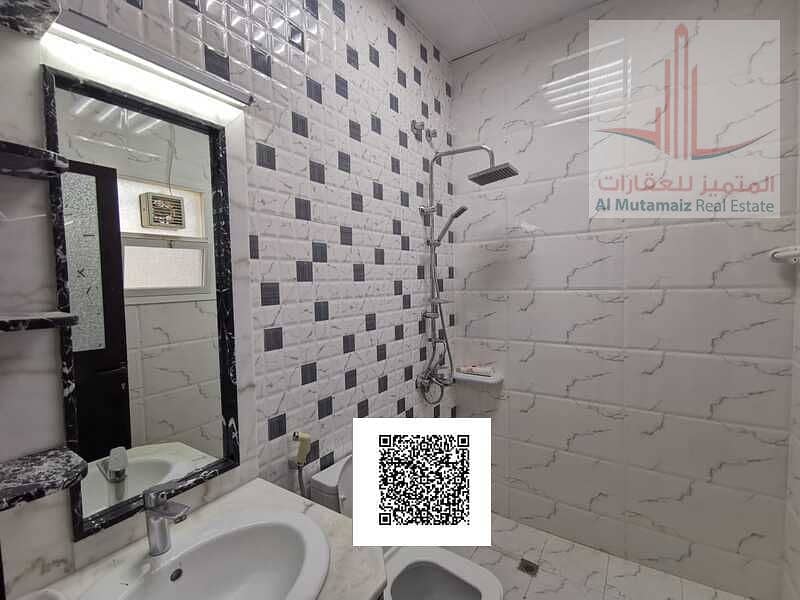 10 dc642039-b5bc-4ec5-bc57-791df3e806b5. jpg