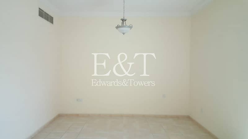 7 Stylish 4BR+Maids Villa | Private Pool | JI