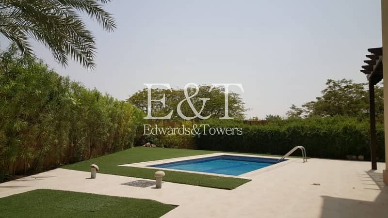 8 Stylish 4BR+Maids Villa | Private Pool | JI