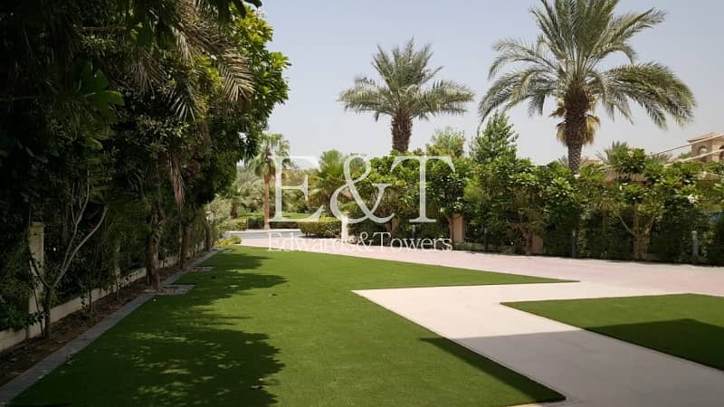 9 Stylish 4BR+Maids Villa | Private Pool | JI