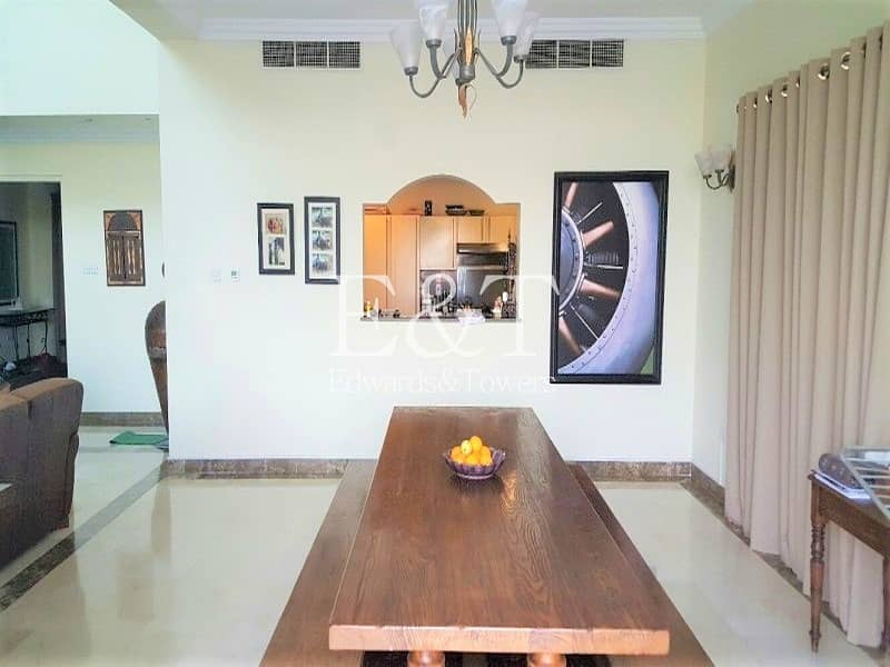 2 OUTSTANDING Upgraded Central Lake View 4Beds | JI