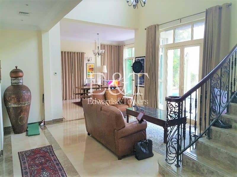 4 OUTSTANDING Upgraded Central Lake View 4Beds | JI