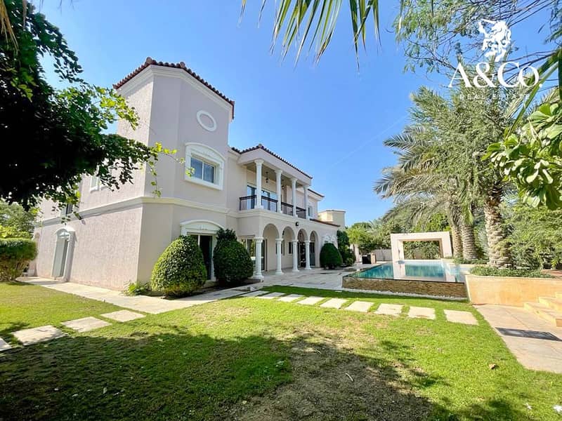 Vacant || Luxury Villa || Private Pool | Vacant || Luxury Villa || Private Pool |