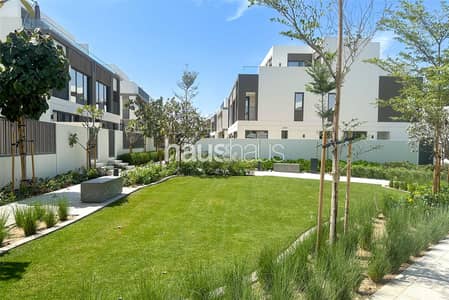 4 Bedroom Villa for Rent in Tilal Al Ghaf, Dubai - Vacant | Open Kitchen | Near Lagoon