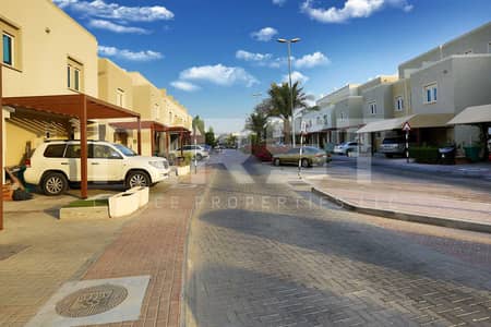 فیلا 5 غرف نوم للايجار في الريف، أبوظبي - External Photo of Desert Village  Al Reef Villas Al Reef Abu Dhabi UAE (12). jpg