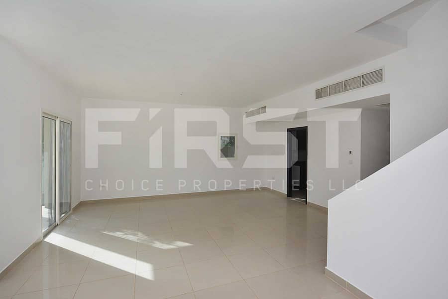 7 Internal Photo of 5 Bedroom Villa in Al Reef Villas 348.3 sq. m 3749 sq. ft (5). jpg