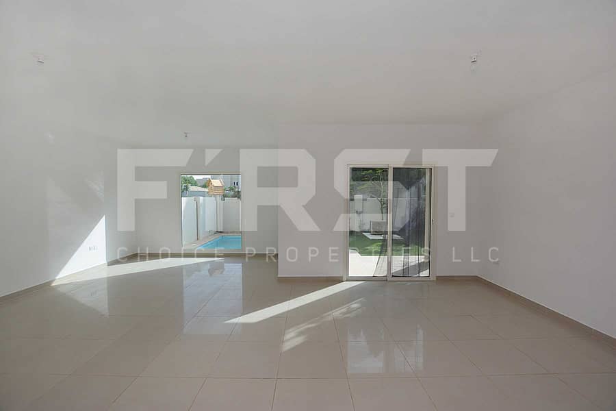 15 Internal Photo of 5 Bedroom Villa in Al Reef Villas 348.3 sq. m 3749 sq. ft (117). jpg