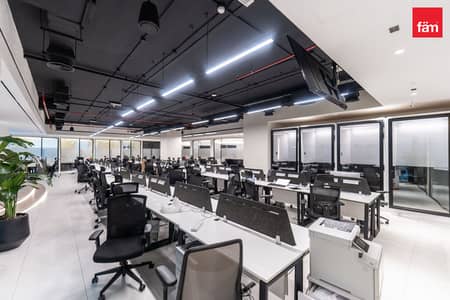 Office for Sale in Business Bay, Dubai - Fully Fitted | Modern Design | Community View