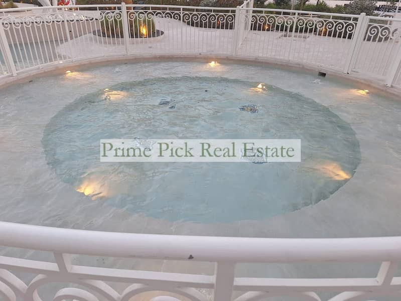 17 Jacuzzi. jpeg