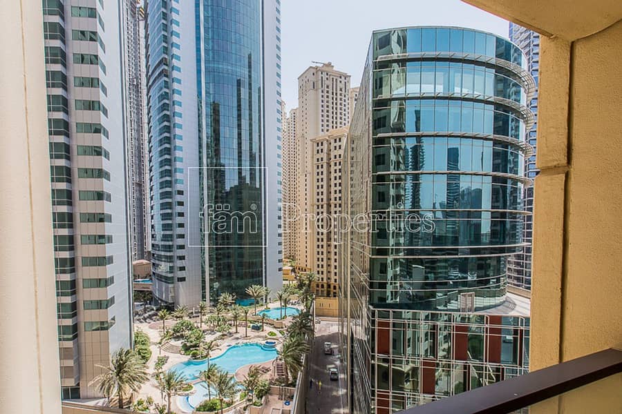 Unfurnished w Kitchen Appliances I Pool View Unfurnished w Kitchen Appliances I Pool View