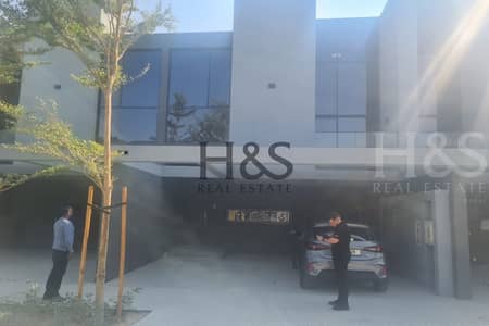 蒂拉尔城， 夏尔迦 3 卧室联排别墅待售 - 位于蒂拉尔城，马沙尔社区，洋槐花区 3 卧室的联排别墅 2100000 AED - 11288357