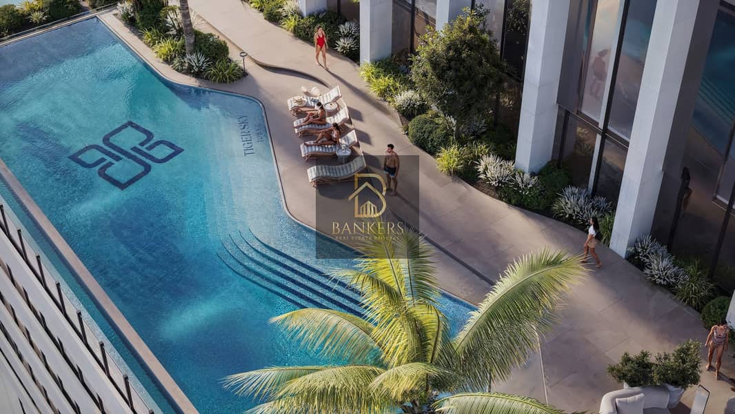 14 pool-top-floor. a13747fd. jpg