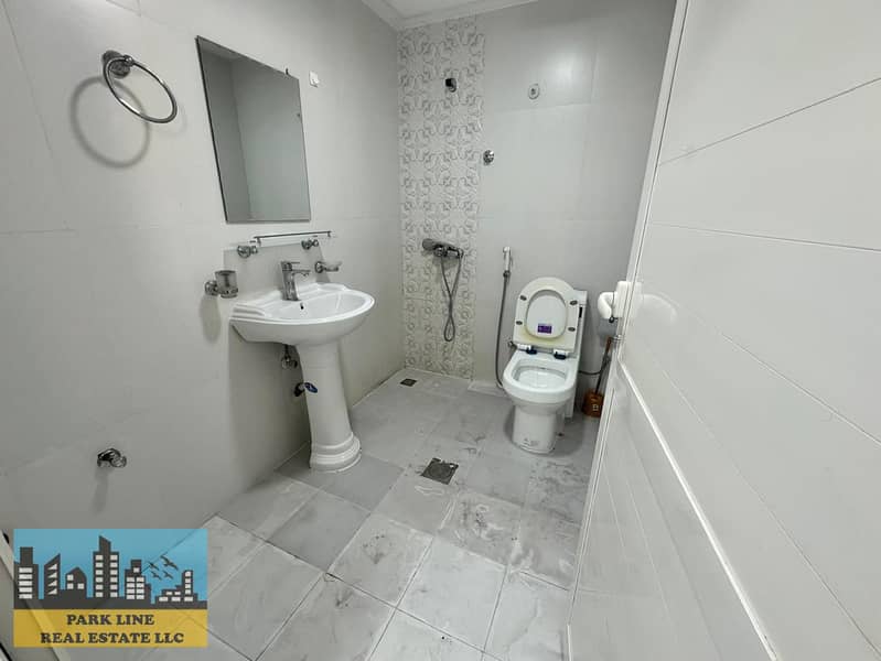 19 b622e1ee-1301-4fc9-a8dc-ad98903b650a. jpg