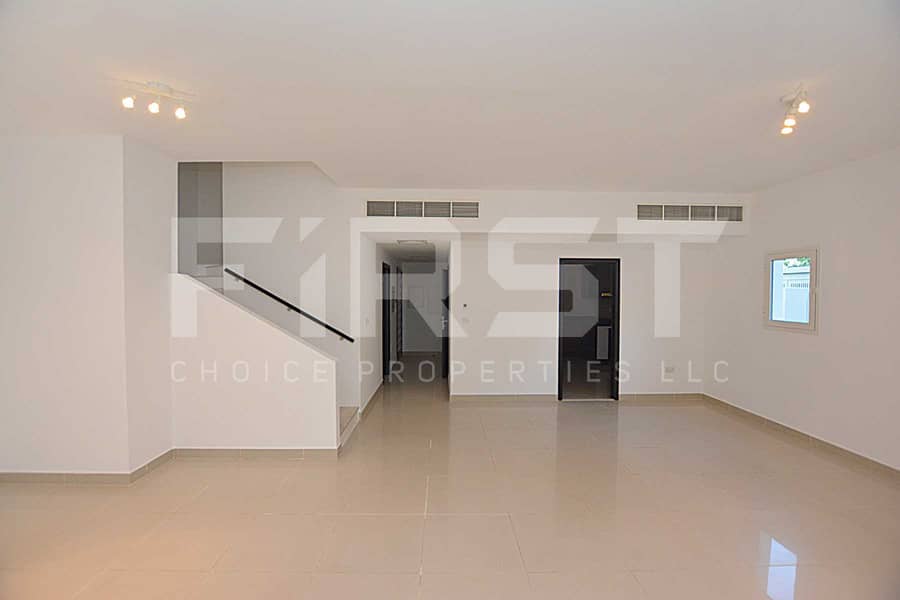 11 Internal Photo of 5 Bedroom Villa in Al Reef Villas 348.3 sq. m 3749 sq. ft (100). jpg