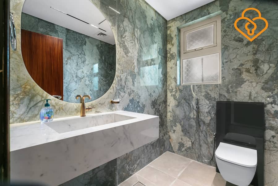 17 Jumeirah Island-1. jpg