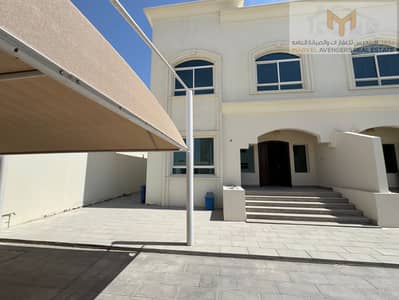 Elegant 4 Bedroom Villa With In Compound