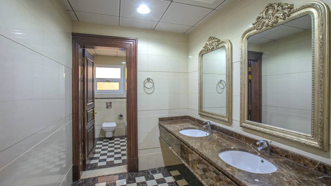 26 0E2A3520. jpg