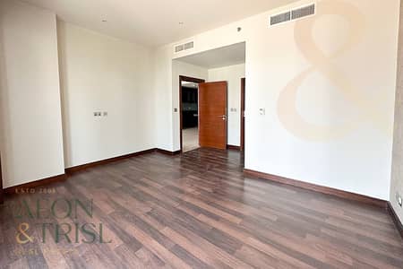 2 Bedroom Apartment for Sale in Business Bay, Dubai - Vacant |Big Layout |Park Backside |Maid and Store