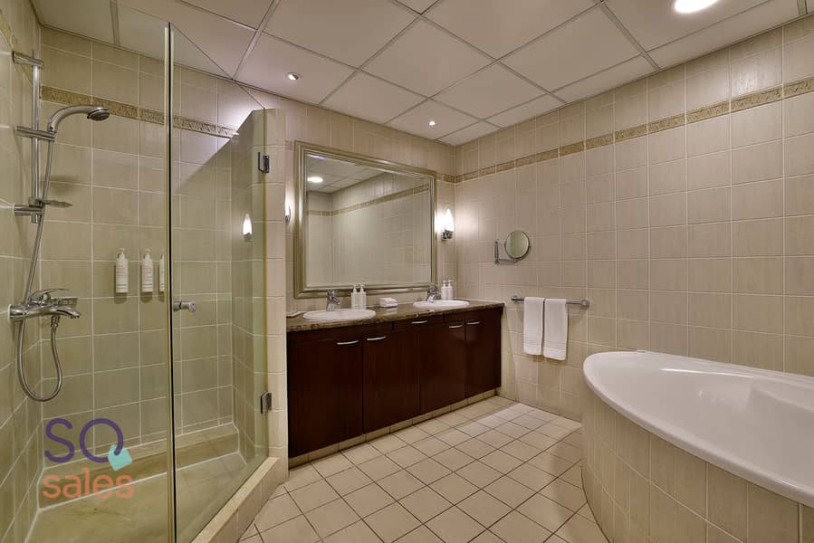 6 3BR - Bathroom. jpg