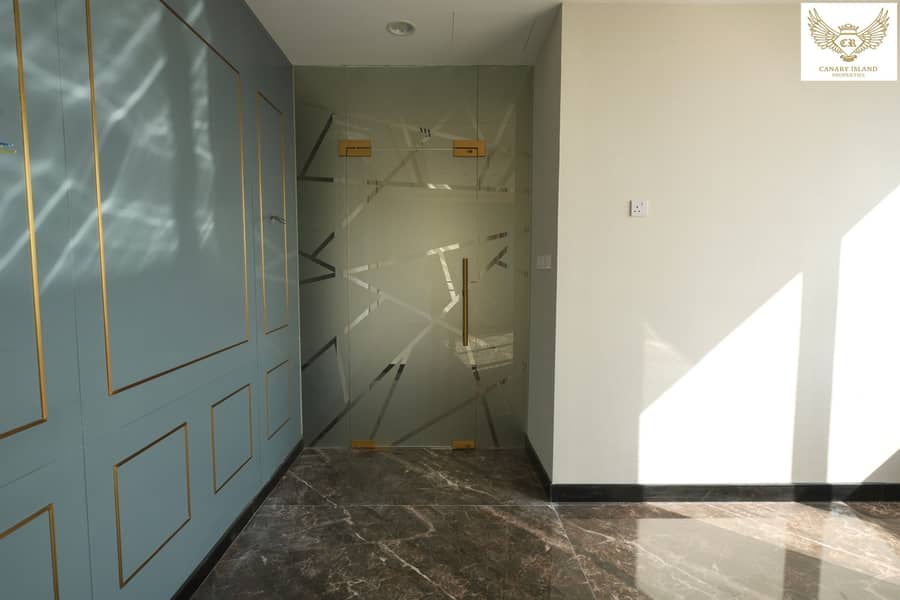 11 DIL02957. jpg
