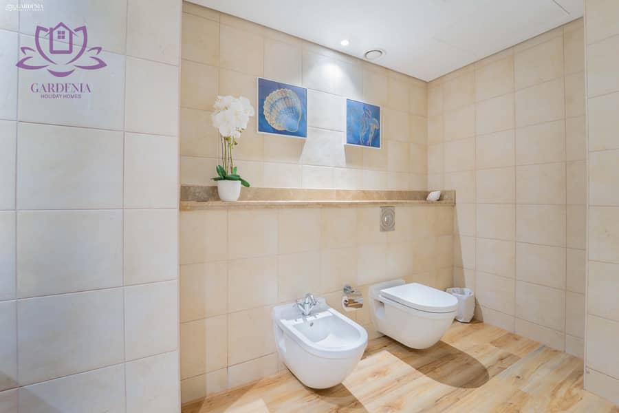 19 Bath 1 2. jpg