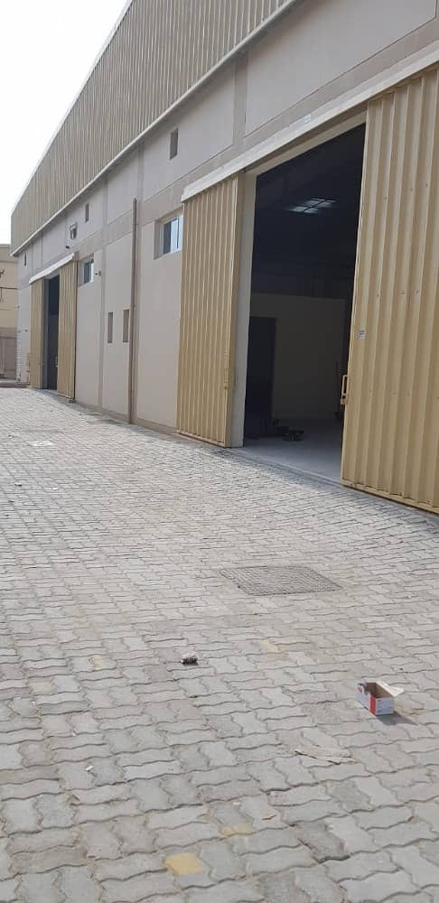 25600 sqft warehouse with 3 phase electricity for rent in al jurf industrial Area 588k Call Rawal