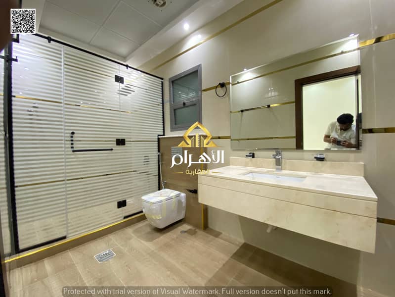 15 WhatsApp Image 2025-04-08 at 9.49. 01 PM (1). jpg