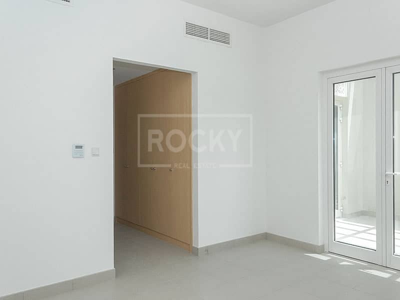 6 EXCLUSIVE|3bed Townhouse|Kitchen Equipped|Al Furjan