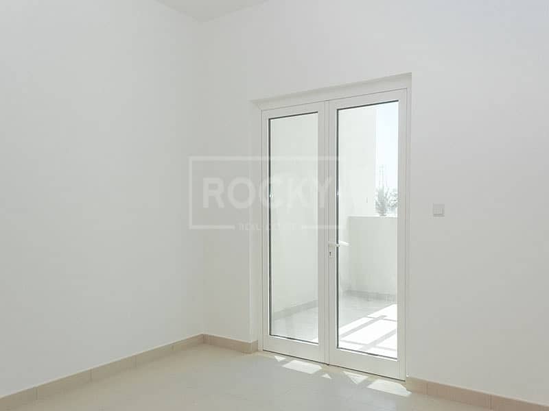 10 EXCLUSIVE|3bed Townhouse|Kitchen Equipped|Al Furjan
