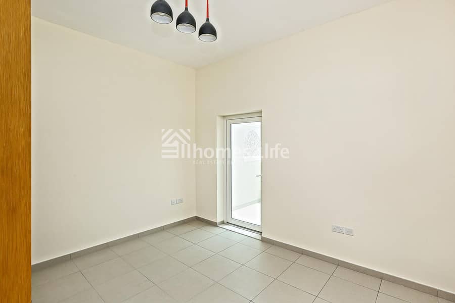 24 Ready To Move| Spacious Townhouses| Multiple Units| Near Metro Station| Near Expo Site| Good For Investment & End Use
