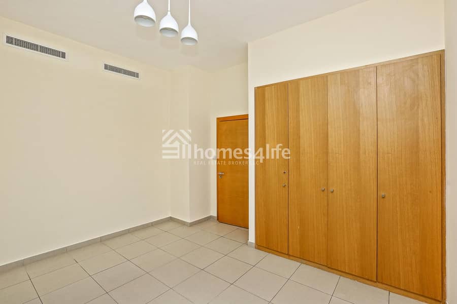27 Ready To Move| Spacious Townhouses| Multiple Units| Near Metro Station| Near Expo Site| Good For Investment & End Use