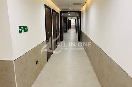 Attractive Place and Brand New 4BHK in Corniche @ AED 210000 Attractive Place and Brand New 4BHK in Corniche @ AED 210000
