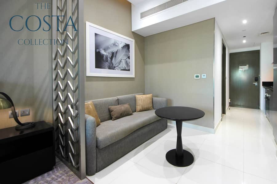 6 A - Living room & Kitchen (1). jpg