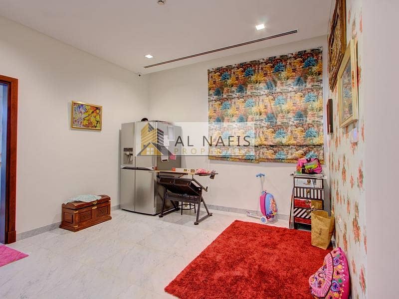 10 Real Listing  l  Stunning 5 Bedrrom + maid for rent 450k