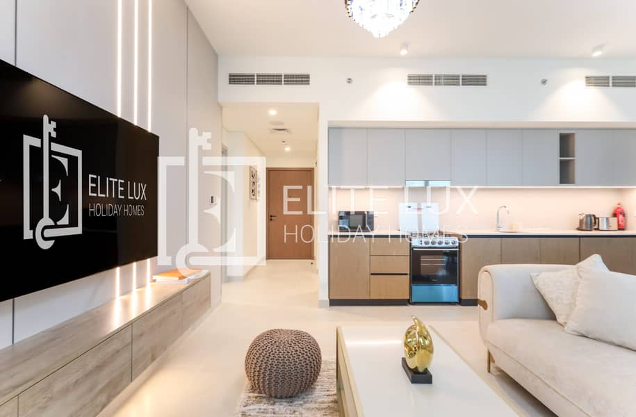 8 Living Rm - Kitchen 1-min. jpg