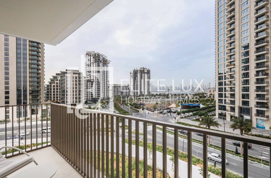 13 Balcony 1-min. jpg