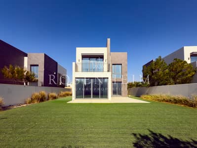 Vacant | Modern | Well Maintained | Private Garden