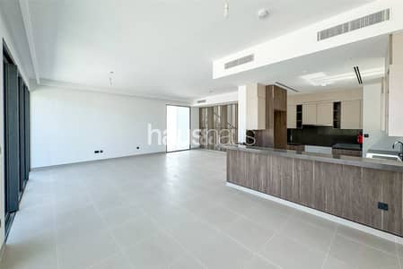 5 Bedroom Villa for Rent in Tilal Al Ghaf, Dubai - Upgraded | Private Pool | Park Backing