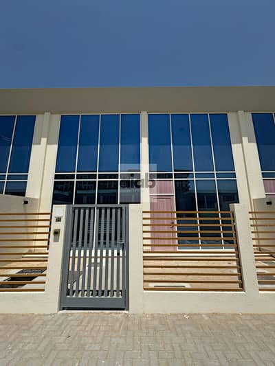 3 Bedroom Villa for Rent in Dubailand, Dubai - Facade. . png