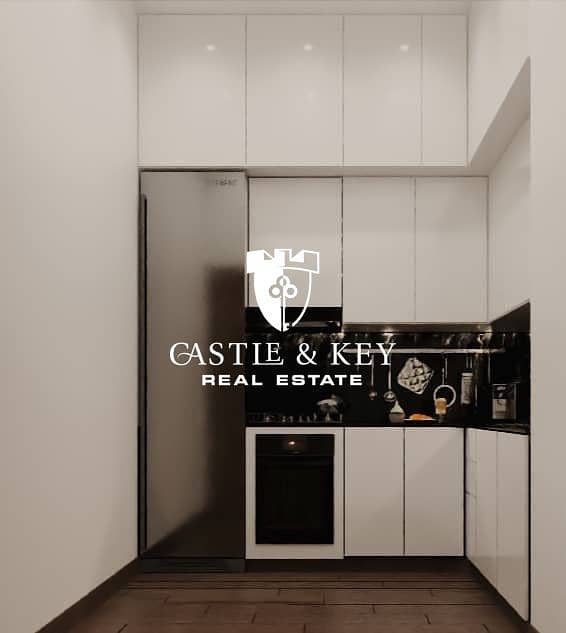 8 kitchen2. jpg