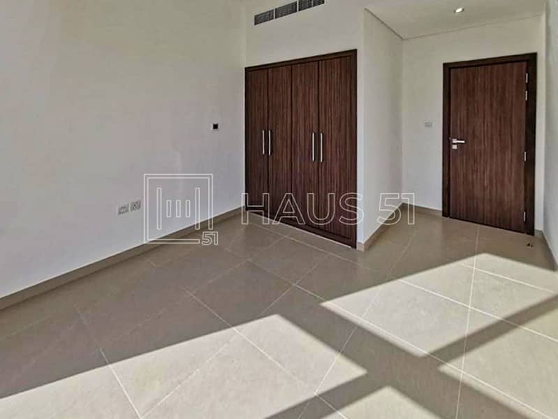 11 Arabella-Plot-800x600-image-9. jpg