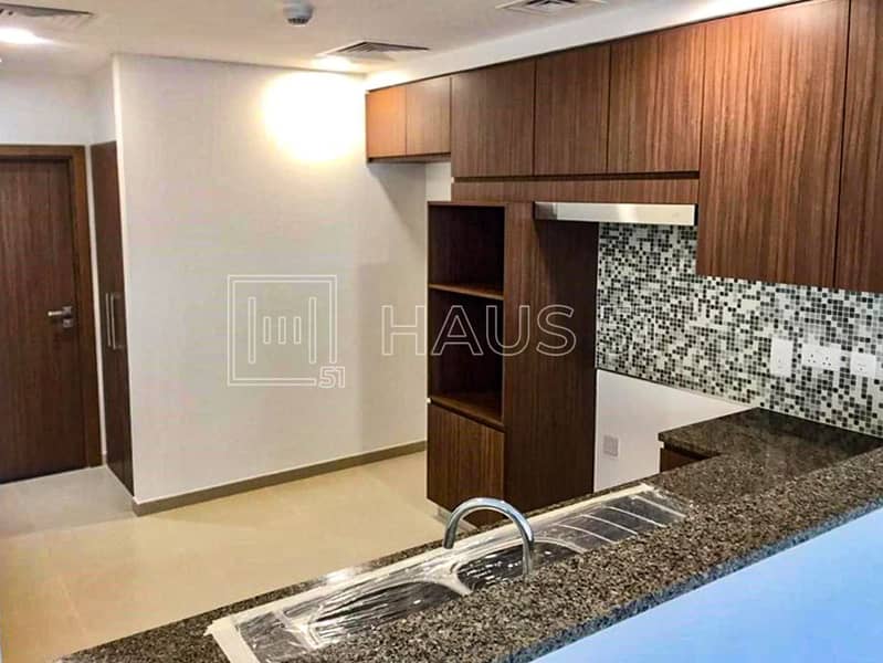6 Arabella-Plot-800x600-image-4. jpg