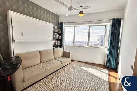 4 Bedroom Apartment for Sale in Dubai Marina, Dubai - 4 Bedrooms | Large Layout| Large Balcony