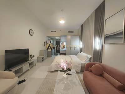 Road View | Fully Furnished | Prime Location