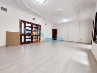 شقة 4 غرف نوم للايجار في منطقة الكورنيش، أبوظبي - WhatsApp Image 2025-04-10 at 12.19. 27 PM. jpeg