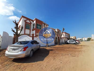 Low price 5BR Corner Villa with Majlis + Big Parking | Rawdha 2  Only 70K!